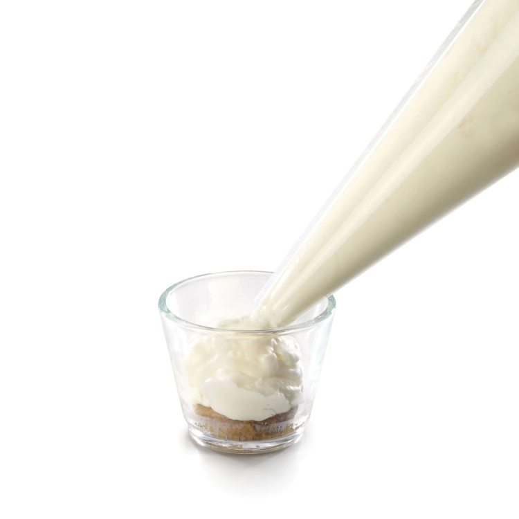 Mascarpone Mousse Piping Bag
