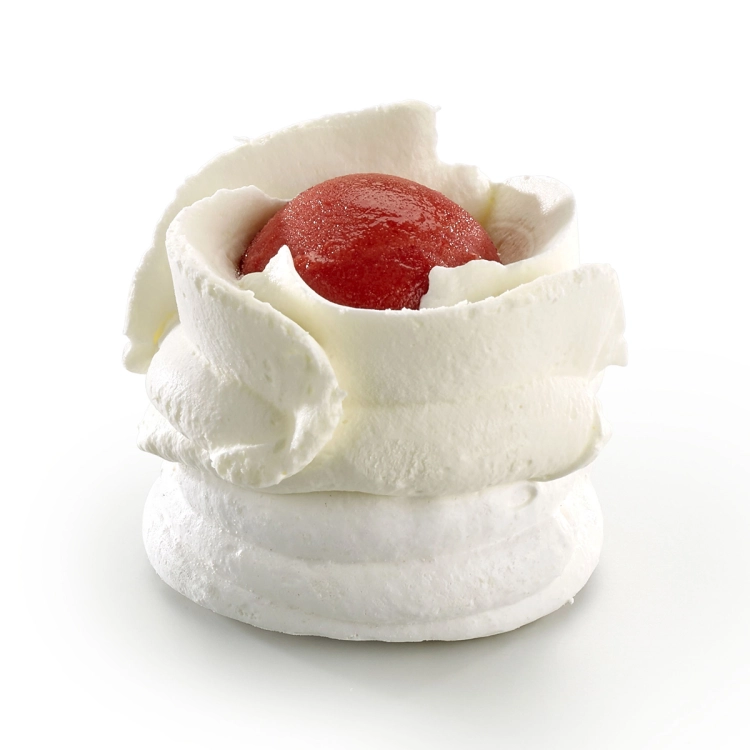Strawberry Pavlova