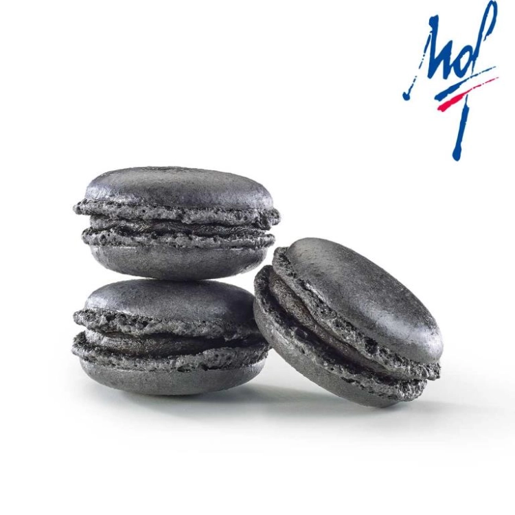 Black Sesame Macaron