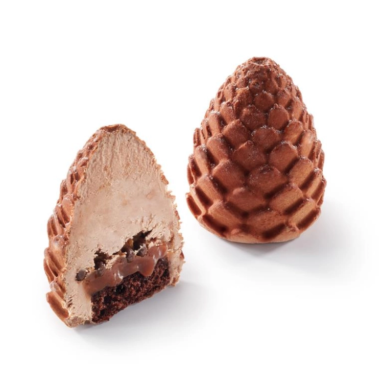 Didier's Patisserie Chocolate & Salted Caramel Pinecone