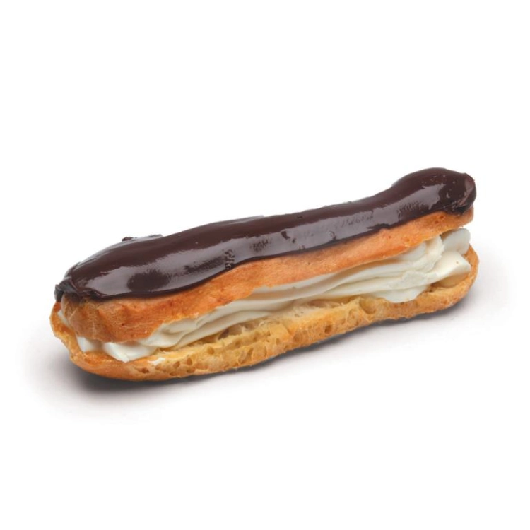 Chocolate Éclair with Cream